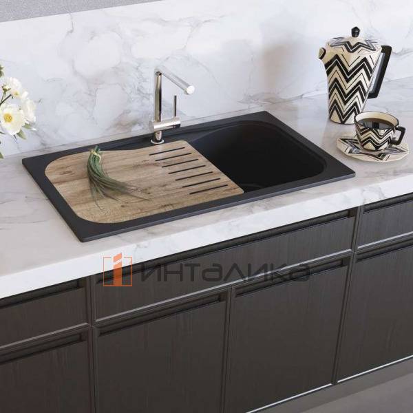 Смеситель Omoikiri AKASHI-S однорычажный, с выдвижным шлангом, черный – 4