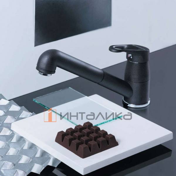 Смеситель Omoikiri TATEYAMA-S однорычажный, с выдвижным шлангом, черный – 6