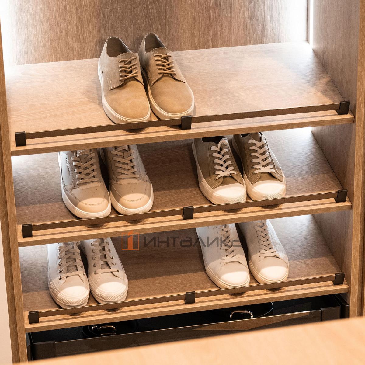 Бортик для обуви ограничительный КЕССЕБЁМЕР / KESSEBOHMER Конеро, 1114х24х38, шампань