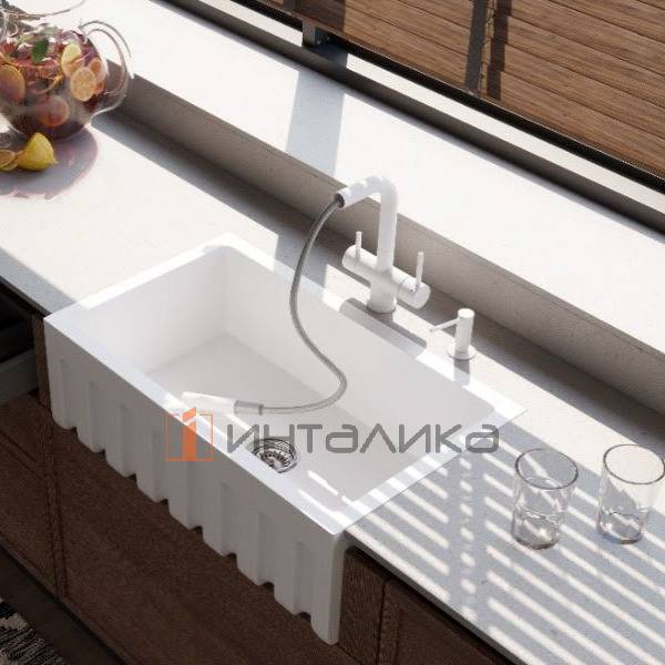 Смеситель Omoikiri TAKAMATSU-S с выводом питьевой воды, с выдвижным шлангом, черный – 3