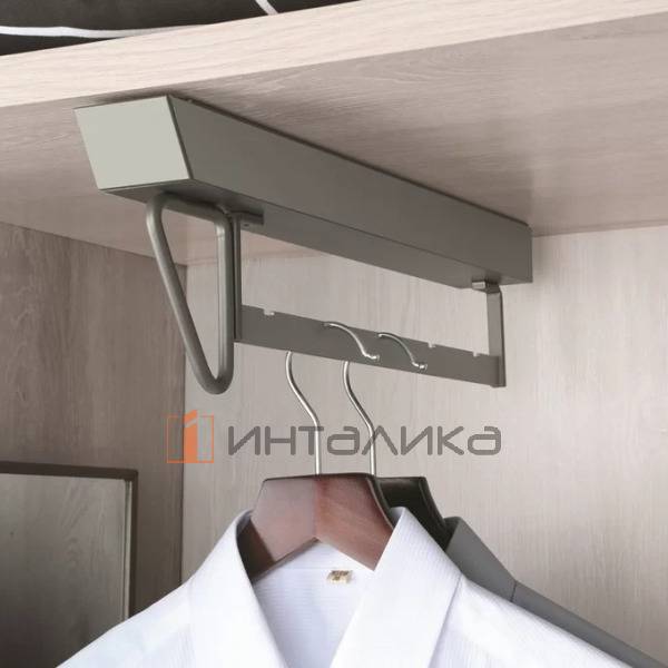 Выдвижная вешалка для плечиков FIRMAX Alfa, потолочное крепление, 54х425х137, плавное закрывание, полное выдвижение, G20, серый металлик – 3