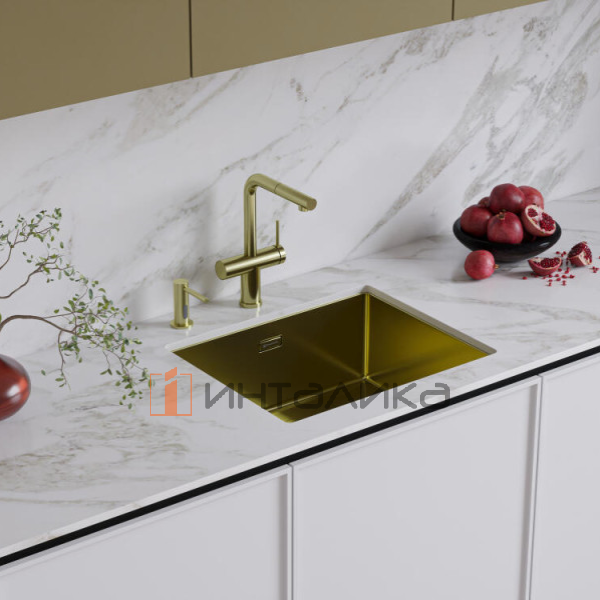 Смеситель Omoikiri Karatsu-S однорычажный, с выводом питьевой воды, с выдвижным шлангом, светлое золото – 3